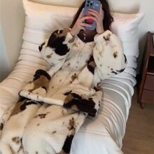 �ﶬ����ůŮ��˯��ɺ���q�Ӻ�ӽq���I���b��ɫ��ţ؈�Ҿӷ�