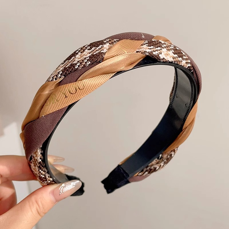 Retro pequeño viento de fragancia mujer otoño invierno temperamento de alto nivel sensación de cabello banda red roja antideslizante lavado de cara especial pelo de presión de cabello