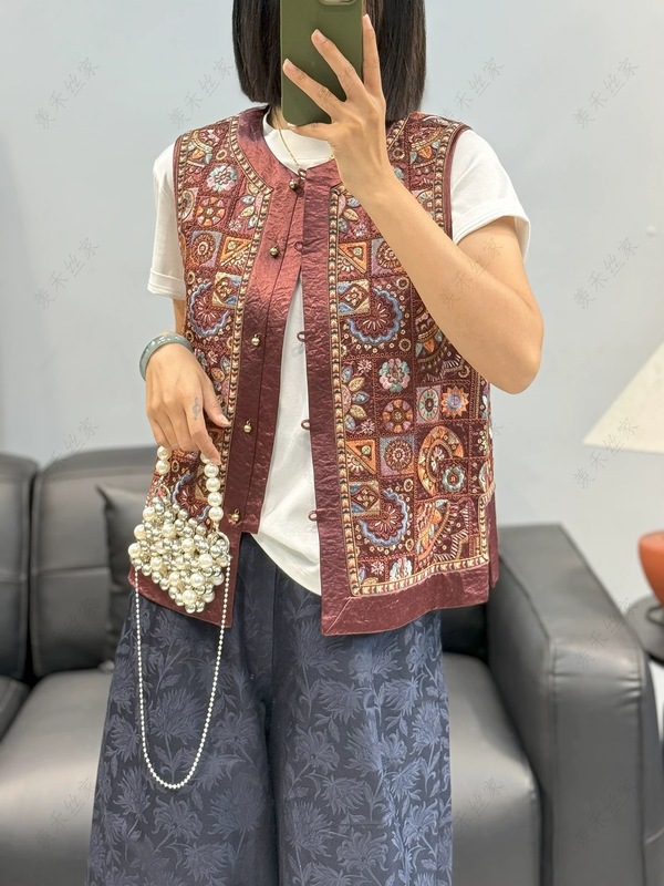 二色 新中式满身重工刺绣褶皱醋酸马甲2025秋季复古小众盘扣上衣|undefined