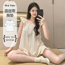 �ļ��¿���Ů��С����˯�´��ص���˿����װ�������ݿ��⴩˯��
