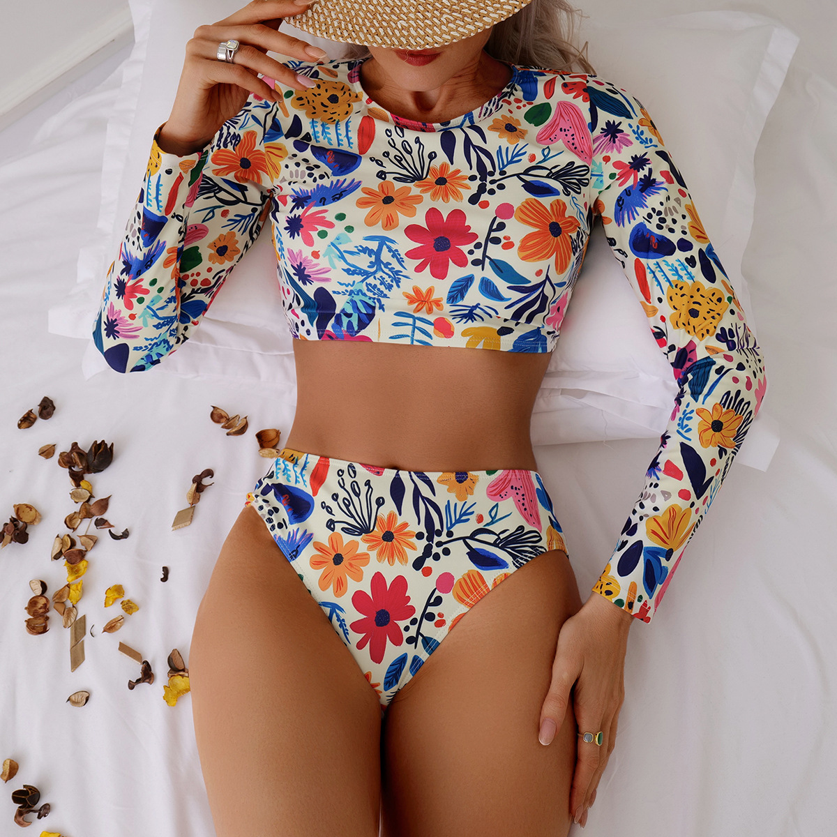 New Split Swimsuit Women's Sunscreen Long Sleeve Multicolor Printed Sexy European and American Bikini Swimsuit Beach Holiday Swimsuit
