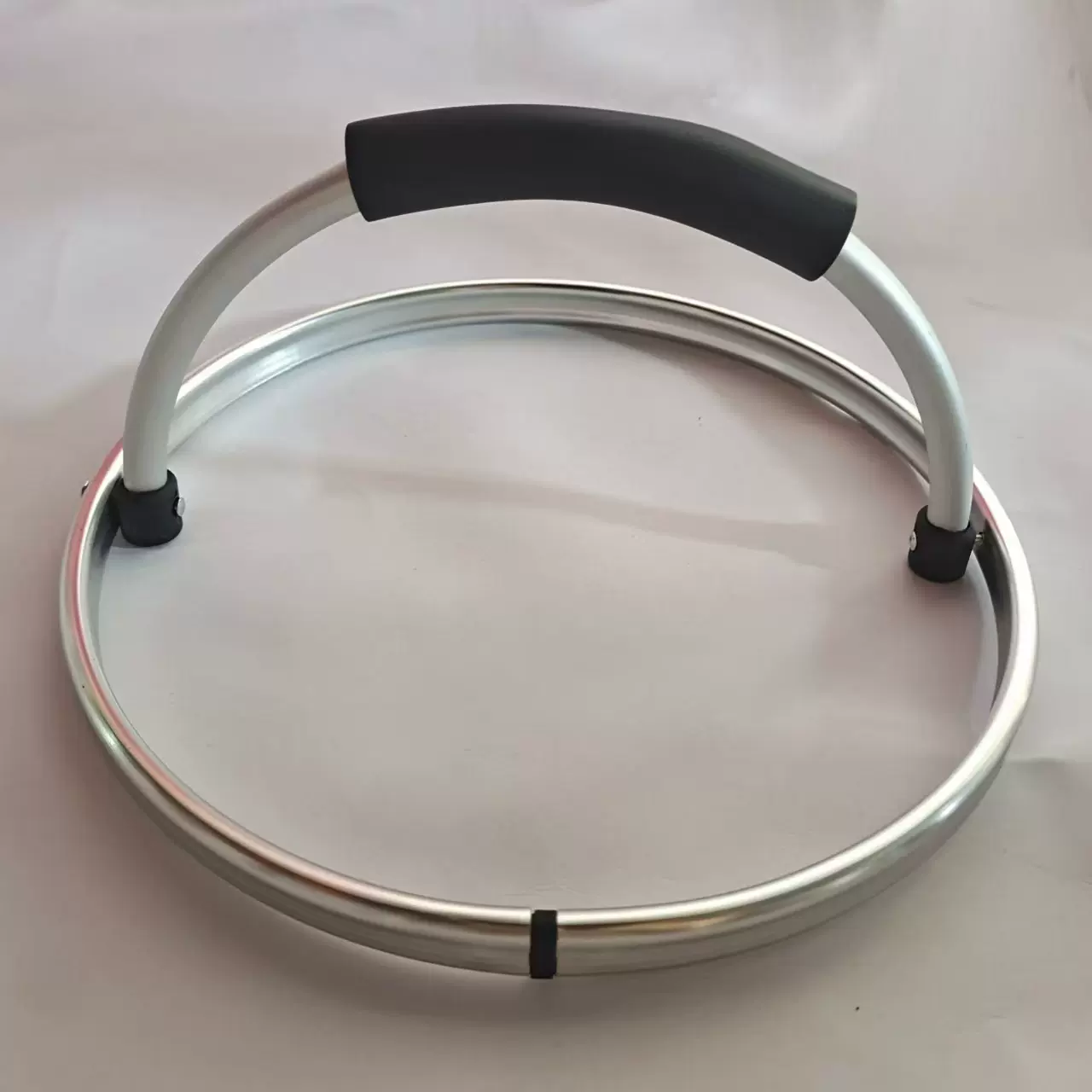 厂家批发单手提圆铝管圆环铝框架银白铝管水桶铝架圆形铝管提手