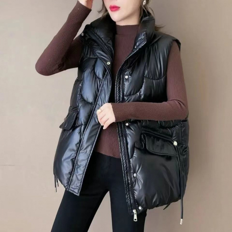 2025 Korean version of free washing shiny down cotton vest for women, short loose stand collar horse clip for winter outside wear vest vest
