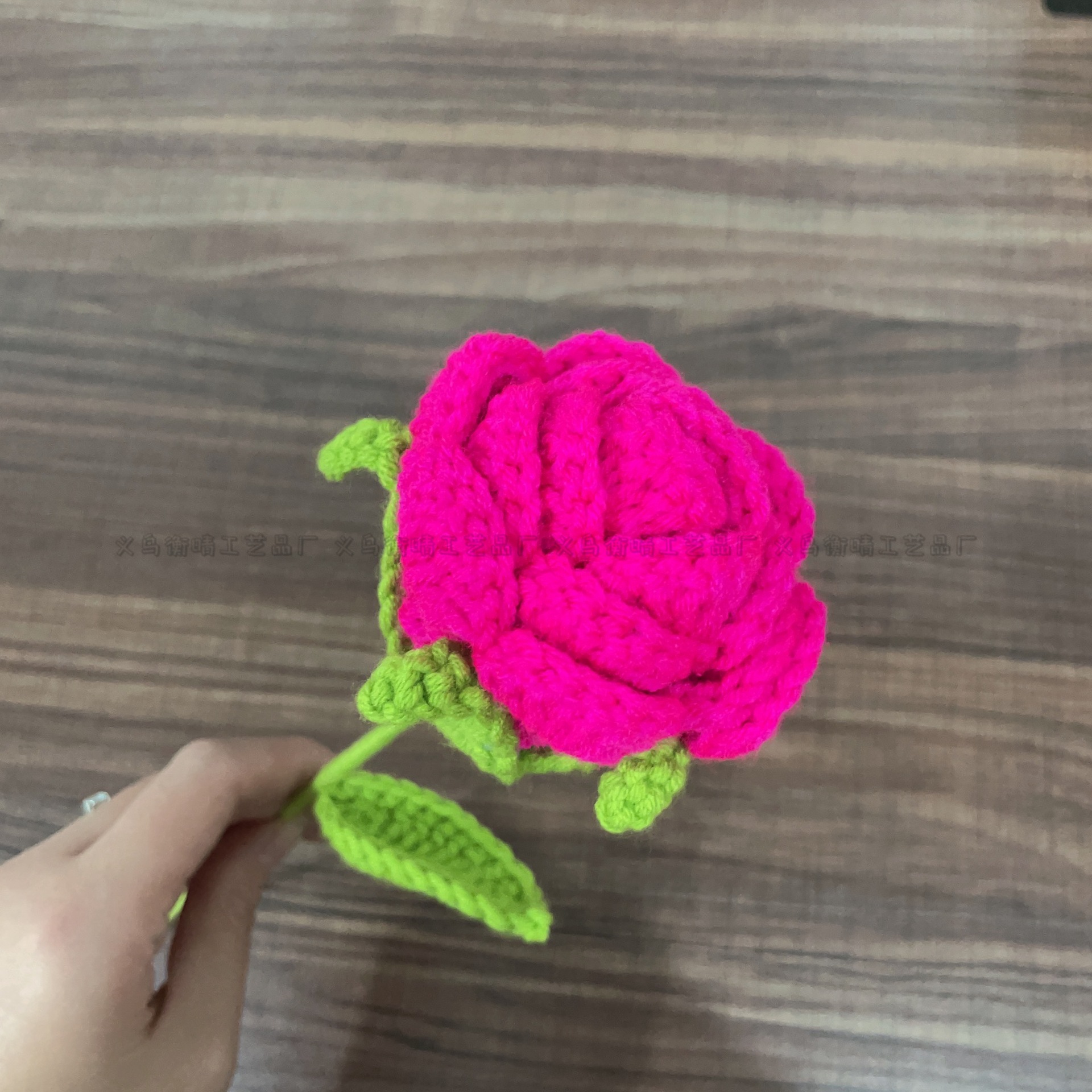 Lily tejido a mano acabado rosa Lily Tulip flor artificial lana ramo regalo