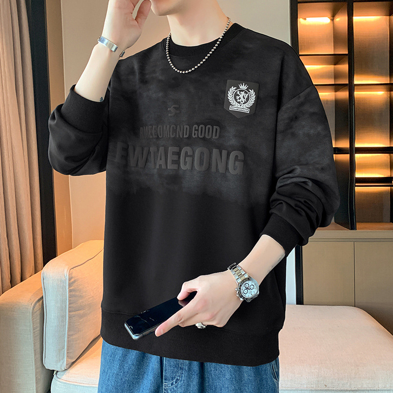 Maglietta a maniche lunghe di marca alla moda autunno nuova maglietta di base per giovani versione coreana alla moda stampata casual con cappuccio da uomo_voghion.com