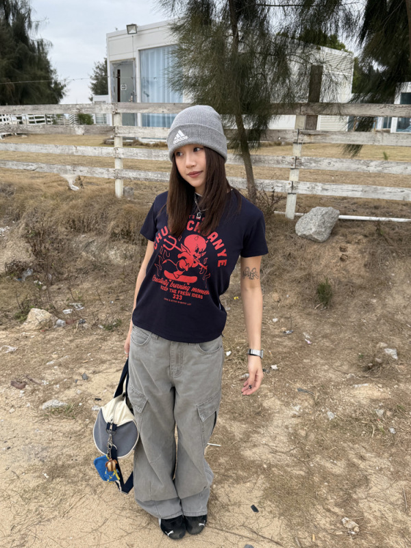 川川也家 原创印花小恶魔正肩修身短袖T恤女夏季新款辣妹上衣日常|undefined