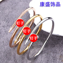 �羳����r�������CV�𲻵�ɫ������^β���ӿ��۲��P����C