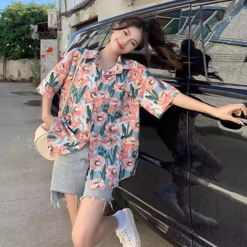 海辺のリゾートスタイルの花柄シャツ夏ルーズカジュアル香港スタイルレトロフラワールーズ半袖シャツ女性のトップ|undefined