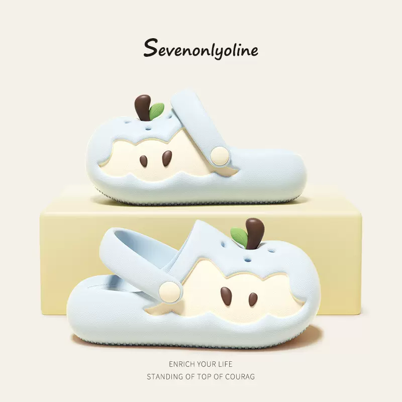 可爱小苹果亲子洞洞鞋女夏季女童轻便防滑EVA卡通休闲包头凉拖鞋