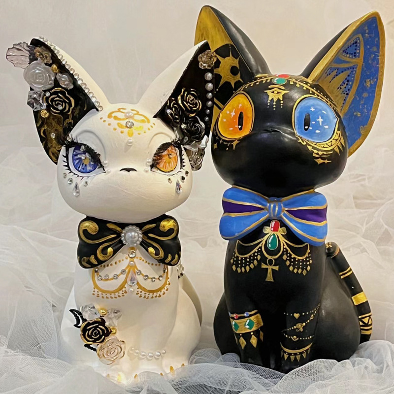 Gigi cat aromatherapy plaster doll White embryo handmade DIY graffiti toy plaster cat pet ornaments