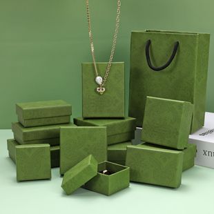 Retro green ring box manufacturers new jewelry box cover art pattern jewelry box wholesale