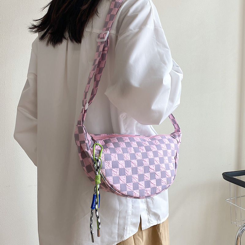 Women's Medium Nylon Plaid Solid Color Fashion Semicircle Zipper Crossbody Bag display picture 2