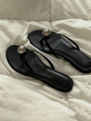 羊皮版~真皮金屬珍珠球時尚外穿人字拖鞋女夏平底沙灘半托女涼拖