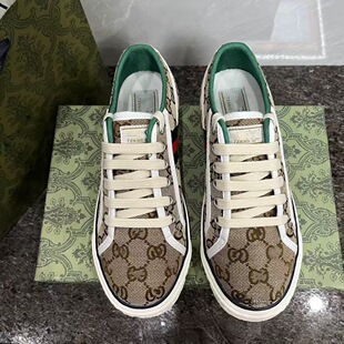 �ļ�������|�����QС��Ь���N1977�r�Џ͹�͸��ٴ���H���Ь