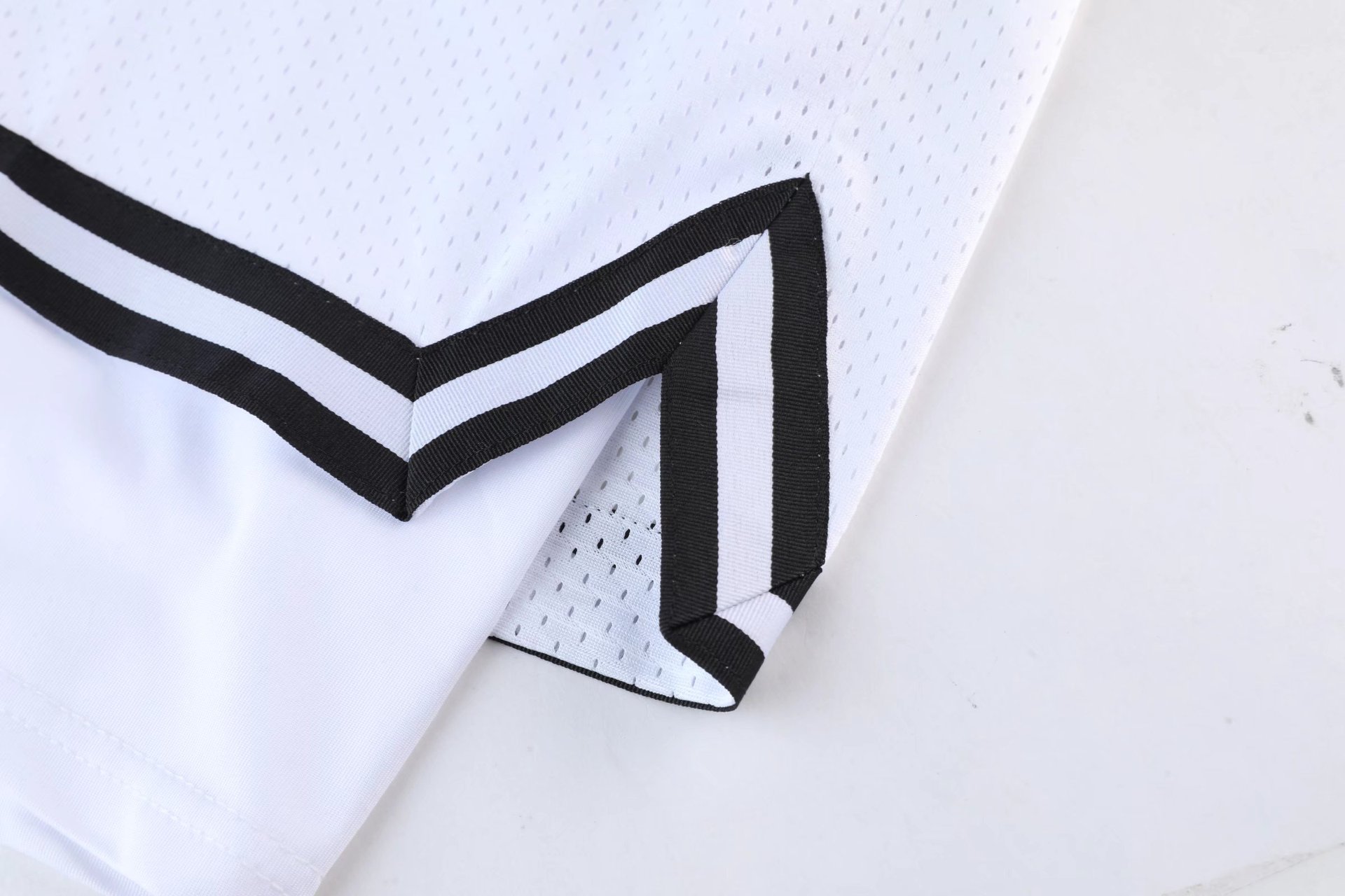 Men's sports shorts, training leggings, fitness quick drying basketball pants, f ake two-piece woven breathable high_voghion.com