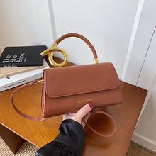 С����ɫС����Ů2026�¿���|Ҹ�°���ʽ�μ���r�г�ŮʿС����