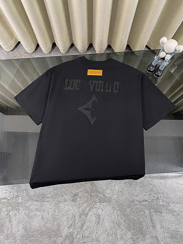 正しいバージョン Lujia 25ss 夏新定番レターロゴヘビーデューティ万針刺繍半袖ラウンドネック Tシャツ|undefined