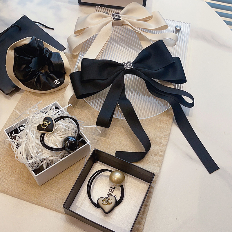 Brand big fashionable elegant hairgrip with bow