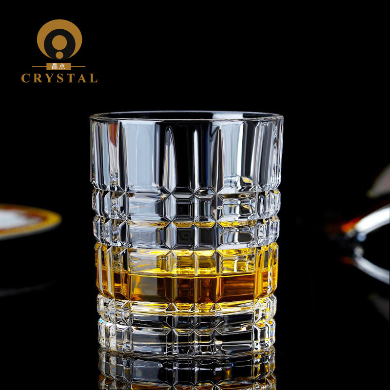 Vaso de vinos de Amazon suministro de vidrio de cristal creativo europeo Vaso de vinos de vinos de whisky de cerveza de bar