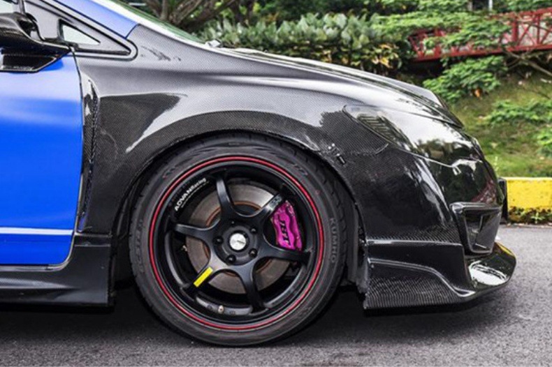 Suitable for Honda Civic FD2 fender modification with open hole wide body lightweight carbon fiber heat dissipation fender