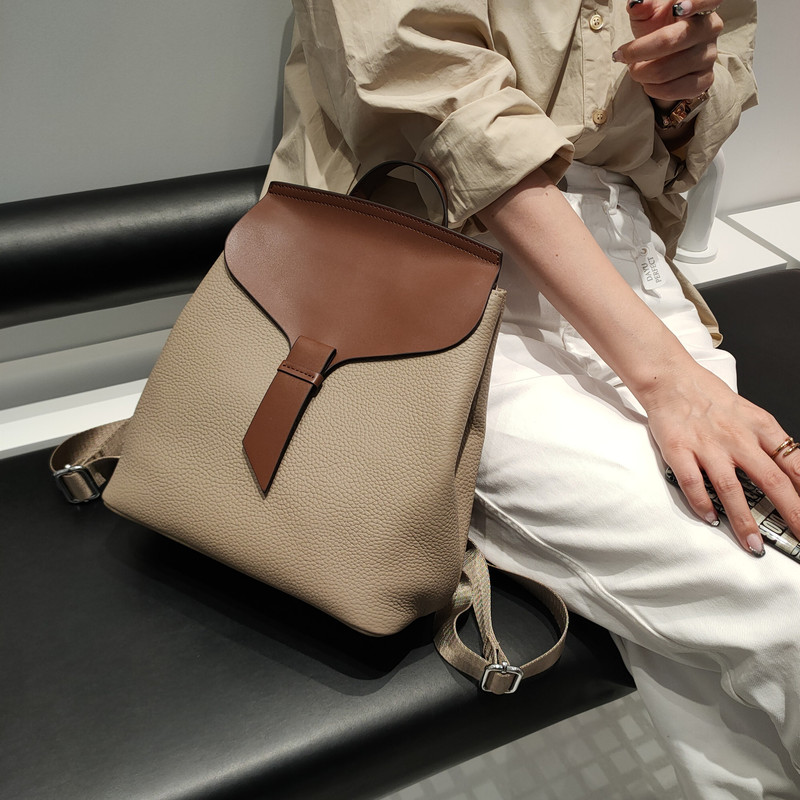 Cowhide Backpack for Women 2026 Trendy Versatile Women's Bag Korean Style Simple Casual Retro Small Backpack Color-Blocking Design Light Luxury