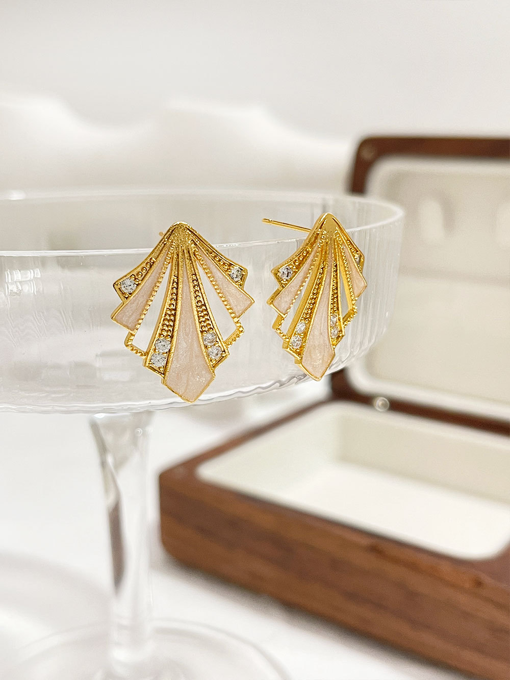 Simple Style Color Block Copper Enamel Plating Inlay Zircon Ear Studs 1 Pair