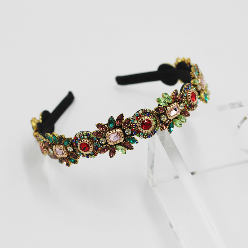 150g Weight Headwear Classification Anniversary, Business, Travel, Birthday, Festival Occasion Metal Material Geometric, Plaid Pattern Women'S Gender Red, Green Color New Fashion Korean Flower Metal Rose Headband 6