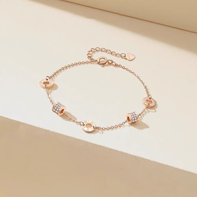 Roman Numeral Double Waist Bracelet for Women, Ins Niche Design, Fashionable, Light Luxury, High-End, Versatile Jewelry, Gift for Girlfriend Roman Numeral Double Waist Bracelet for Women, Ins Niche Design, Fashionable, Light Luxury, High-End, Versatile Jewelry, Gift for Girlfriend