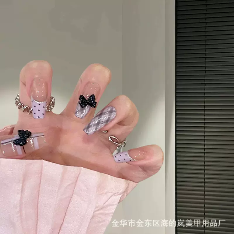 紫色小格纹2025年新款超仙气质显白少女感新年高级感穿戴甲甲片
