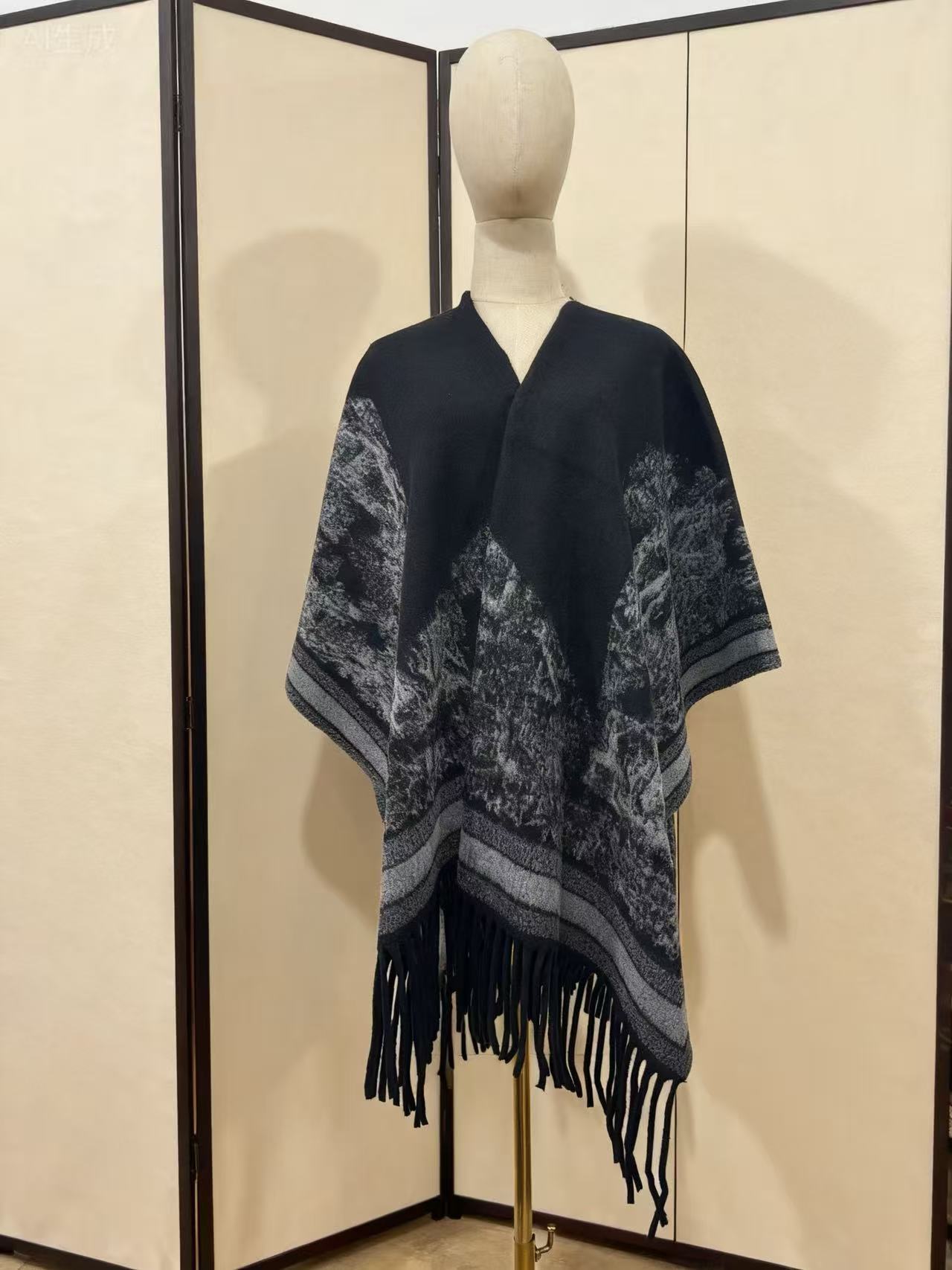 숲 속의 작은 사슴 - 검정색