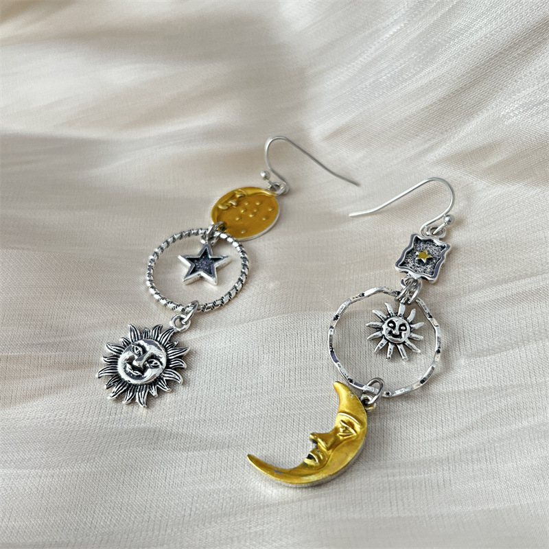 Cross-Border Creative Retro Sun and Moon Asymmetric Pendant Earrings for Women Five-Pointed Star Tassel High-End Earrings Jewelry