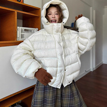 2025新款韩版小豌豆排骨款90白鸭绒羽绒服女短款时尚宽松休闲外套