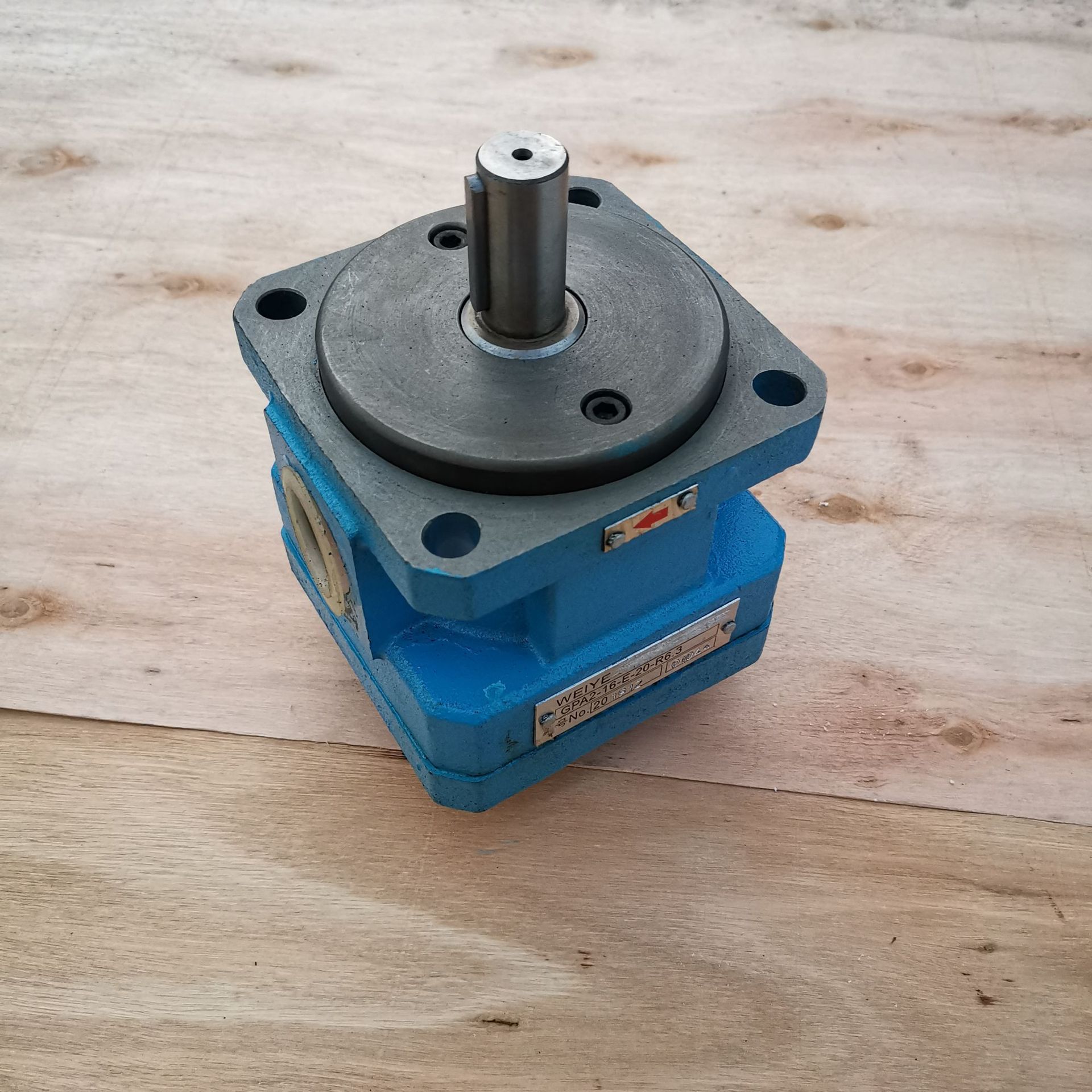 ���������Ϻ����������ֱ�GPA2-16������������ͬ����װ�ò���