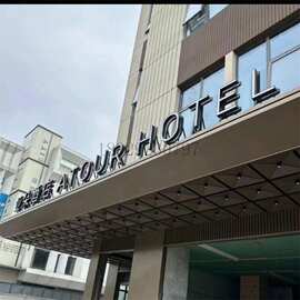 酒店门头雨棚铝板氟碳漆铝单板冲孔天花吊顶幕墙镂空雕花装饰