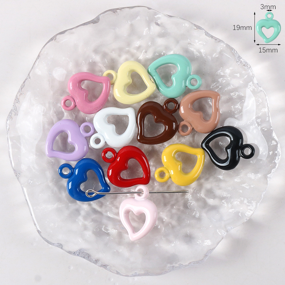 52# hollow love pendant