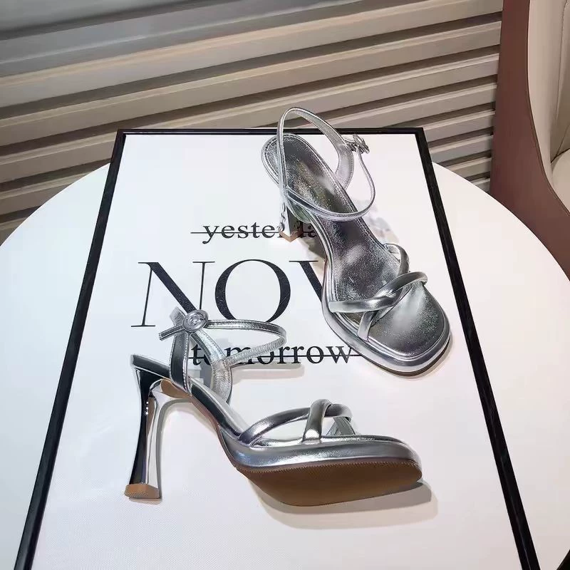 Summer sandals with a strap, 2025 years