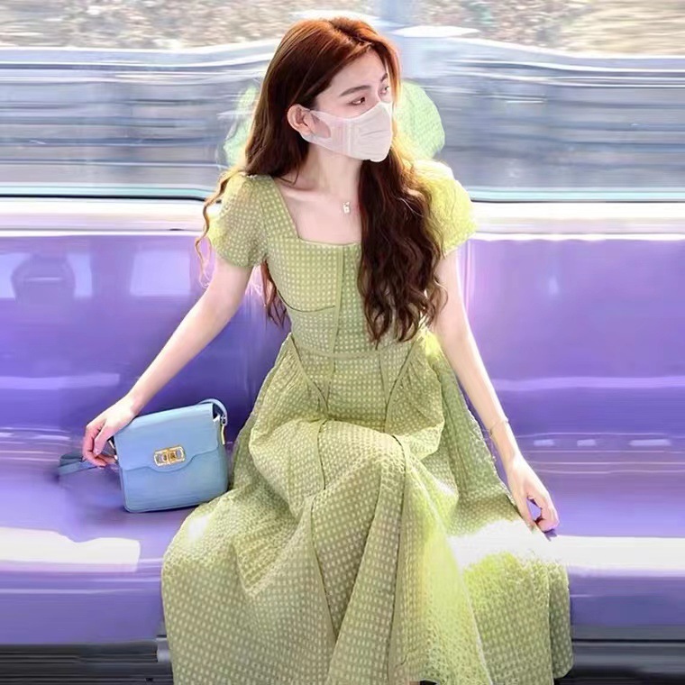 Đầm suông midi tay phồng xanh lá cây phong cách Mori Pháp — Màu xanh lá