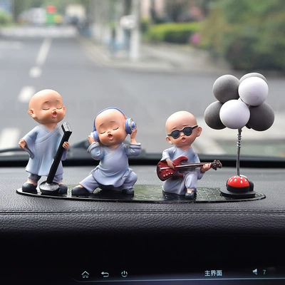 Car ornaments Internet Red Band Little - band-little-monk-minnie-gray-white-balloon-small-oval-mat