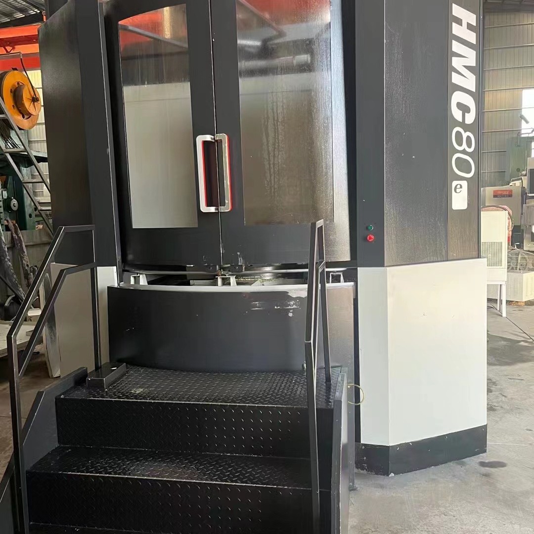 处理二手中捷HMC80E卧式加工中心主轴功率:22/26KW