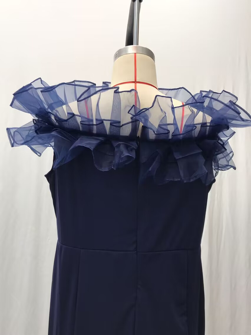 Elegantes Damen Strickkleid Mit Ein-schulter-schnitt Und Rüschen_voghion.com