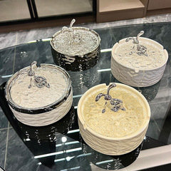 ins陶瓷烟灰缸带盖防飞灰家用客厅轻奢高颜值创意烟缸高级感奶油