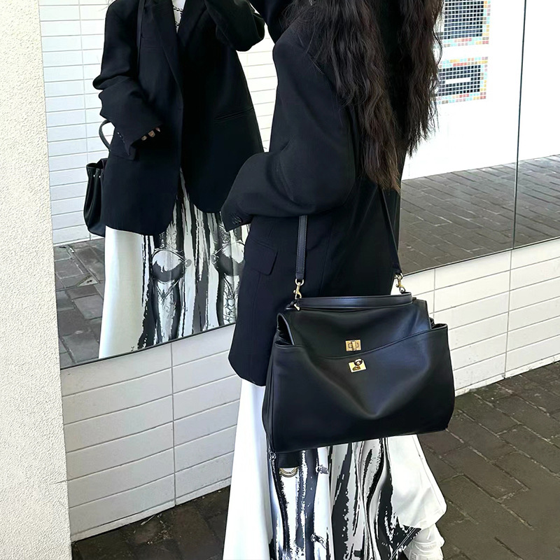 24新款托特包凯利包大容量高级感真皮腋下包单肩斜挎手提包 - Thumbnail 4