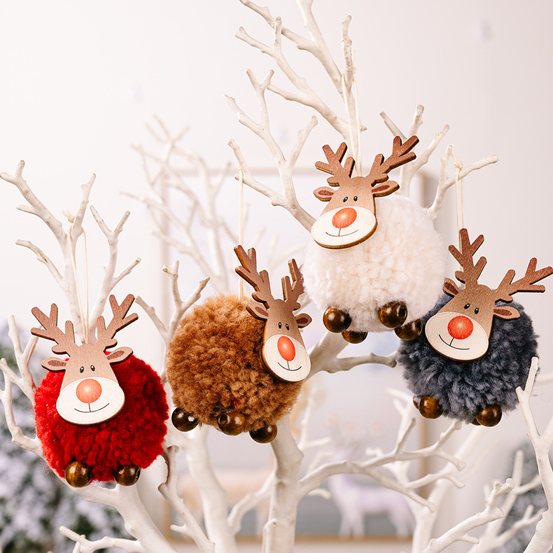 New Christmas decorations Large lamb pompoms elk pendants Festive Christmas tree pendants_voghion.com