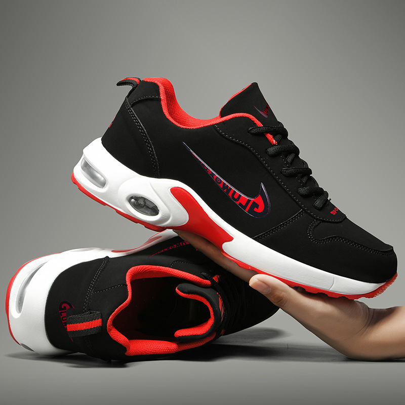 Breathable soft heel for leisure