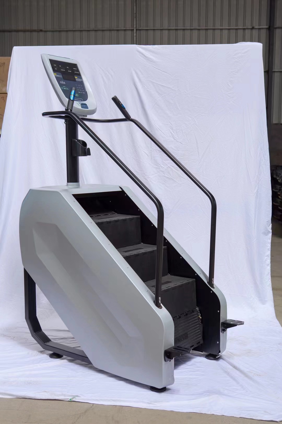 Máquina de escalada gimnasio aeróbico equipo de fitness comercial máquina de escalera inteligente fábrica al por mayor máquina de escalada máquina de escalera