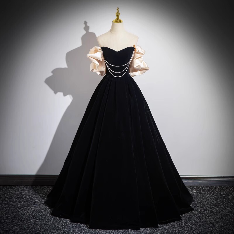 Banquet Evening Dress 2026 New Style Black One-Shoulder Super Fairy Long Dress French Velvet Party Performance Dress Wholesale