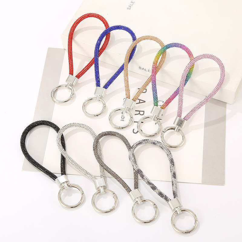 Fashion exquisite cute diamond keychain ladies bag key pendant creative personality car key chain pendant