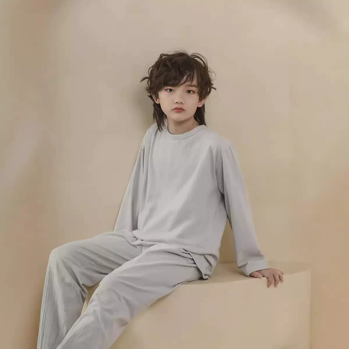 新款宽松圆领儿童长袖睡衣套装纯棉秋冬中大童家居服男童女童睡衣
