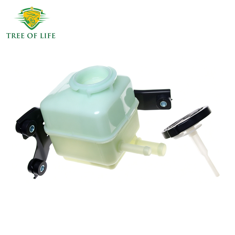 44360-48040 is suitable for the new Toyota Camry power steering oil tank with cover