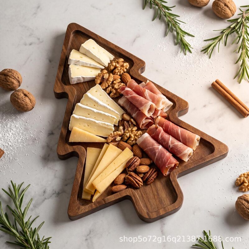 Cross-border wooden vintage Christmas tree-shaped tray, wooden cheese platter, home holiday snack and fruit plate Cross-border wooden vintage Christmas tree-shaped tray, wooden cheese platter, home holiday snack and fruit plate